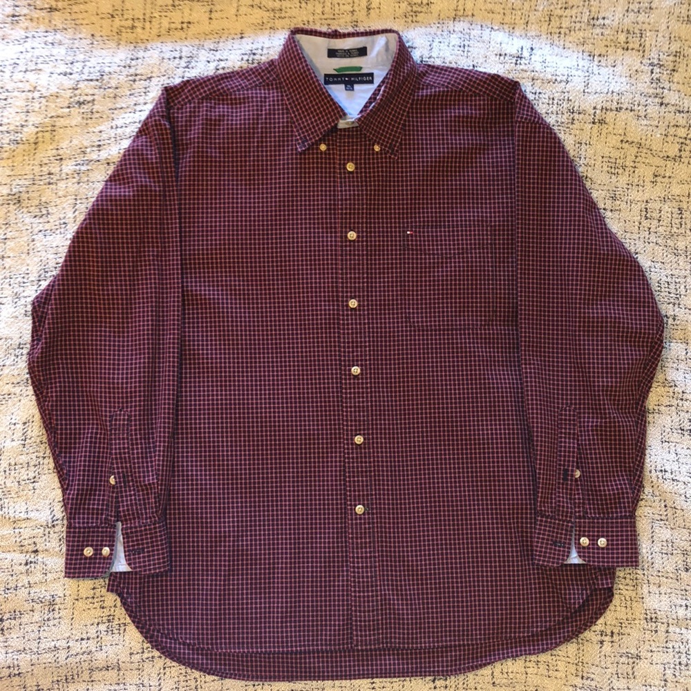 Tommy Hilfiger Men’s Long Sleeve Button Down Shirt